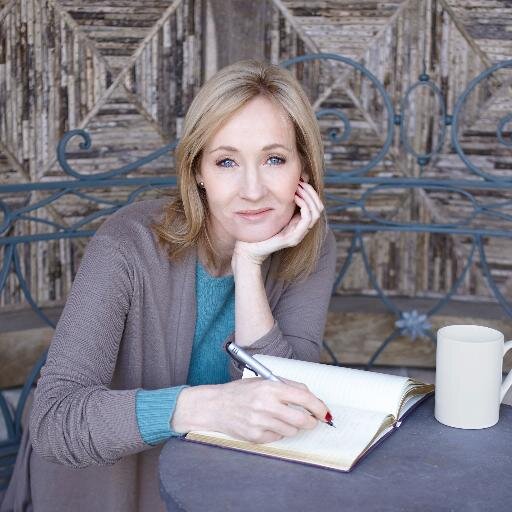 J.K. Rowling desclasifica los secretos de Harry Potter en nuevo libro