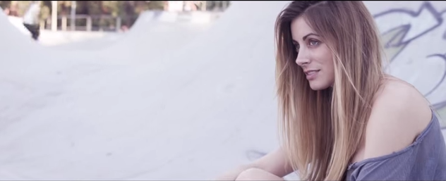 Catalina Palacios vuelve a los escenarios con canción pop