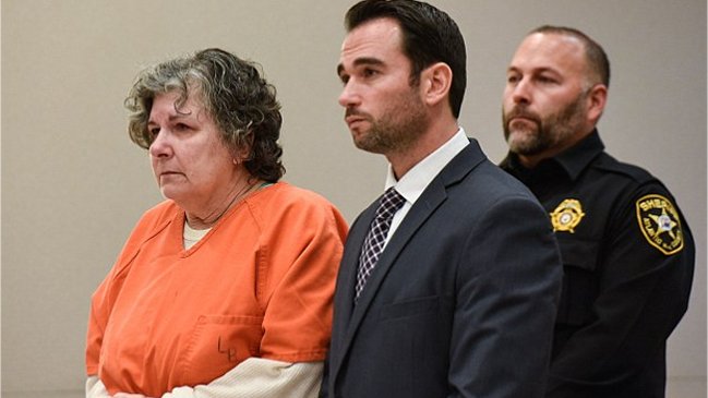 Mujer estadounidense descuartizó a su esposo: guardó cabeza en la cartera por 6 años