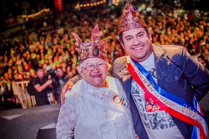 Así de prendidos llegaron “Nacho Pop” y la “Naná” hasta la Cumbre Guachaca