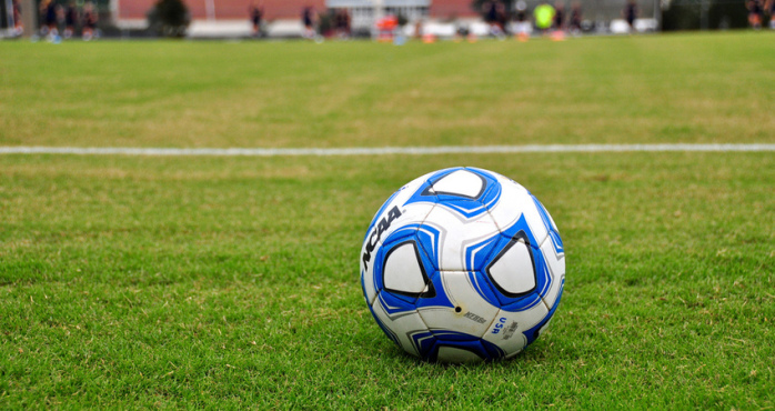 ¡No se aguantó! Futbolista tuvo sexo en el estadio y fue despedido en Inglaterra