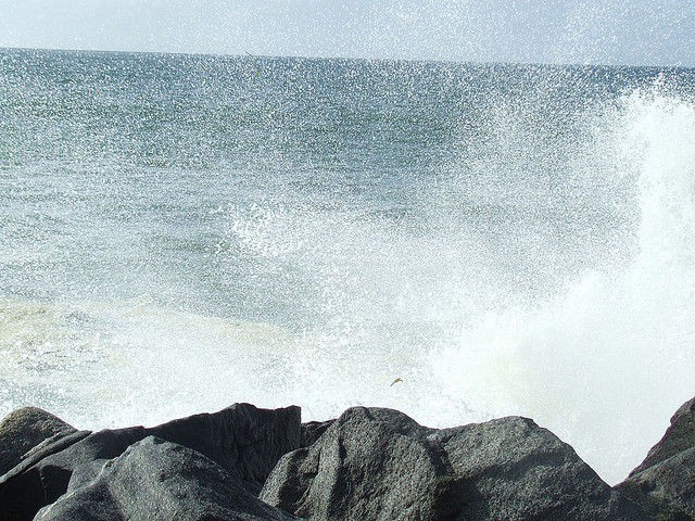 Onemi amplía decreto de Alerta Temprana por marejadas a diez regiones del país
