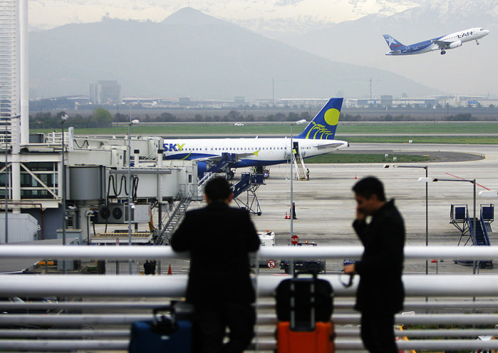 Concepción: Denuncian centralismo por vuelos que exigen escala en Santiago para ir al sur