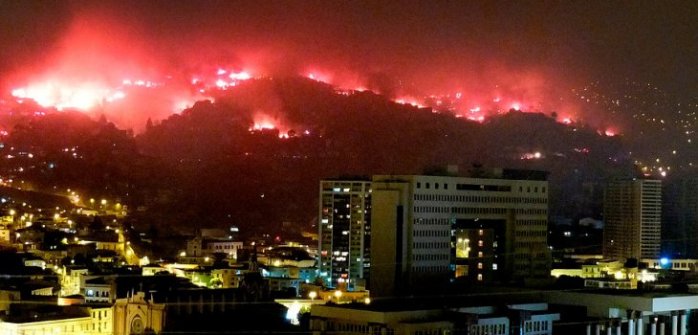 A un año del mega incendio en Valparaíso: Sólo 21% de damnificados tiene vivienda