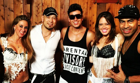 El atractivo desnudo y “pecador” mensaje de guapa ex bailarina de Axé Bahía