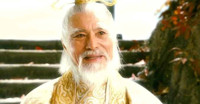 Wang Deshun: El modelo de 79 años que sorprendió con su tonificado físico