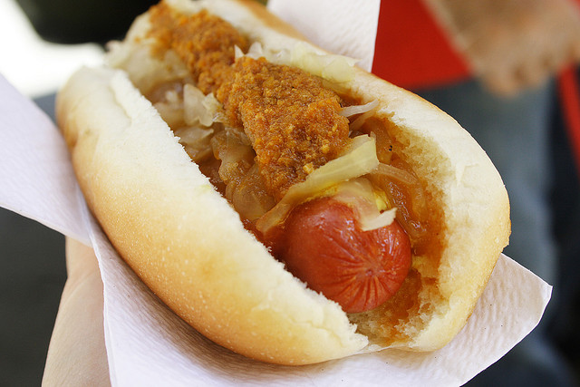 Día del completo: ¿Qué tan perjudicial es para la salud?