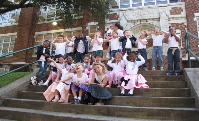 Este Instagram recoge los cómicos “secretos más oscuros” de niños en kínder