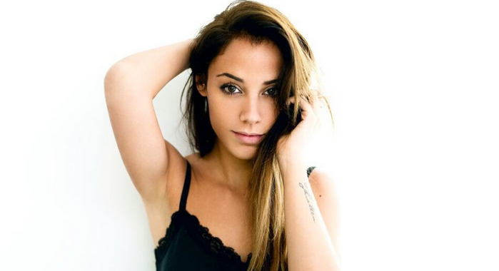 La tierna selfie de novia de Gary Medel en la “recta final” de su embarazo