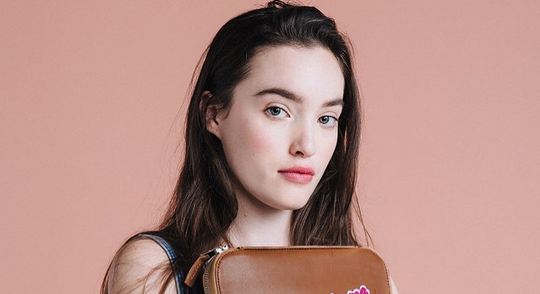 Modelo y sus fotos en el peor ángulo: Demuestra que la belleza es subjetiva