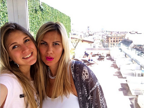 La antigua y bella imagen que compartió hija de Alberó y Zamorano por el Día de la Madre