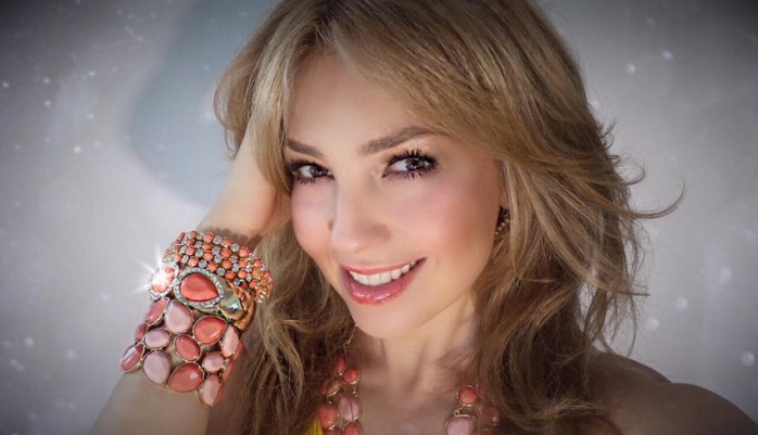 Thalía continúa su campaña contra extraña enfermedad que sufrió por 2 años