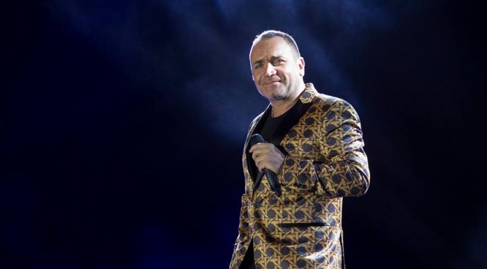 Luis Jara comparte foto de su hijo imitándolo y saca carcajadas en redes