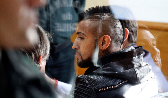 Tribunal fijó las sanciones para Arturo Vidal tras protagonizar accidente