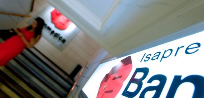 Piden a usuarios registrar cuentas en isapres para devolución de excesos en cotizaciones