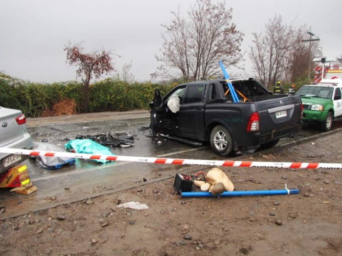 Accidente de tránsito le costó la vida a padre y a sus dos hijos en O´Higgins