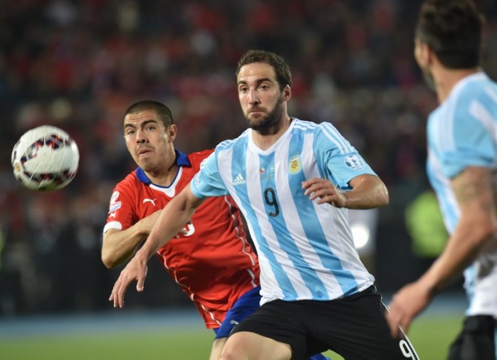 Osasuna de España confirmó el traspaso de Francisco Silva al fútbol mexicano