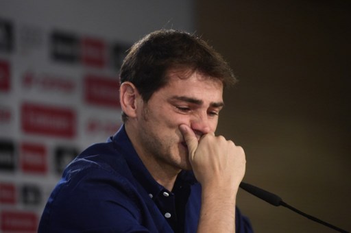 Casillas se emociona hasta las lágrimas al despedirse del Real Madrid: se va al Oporto