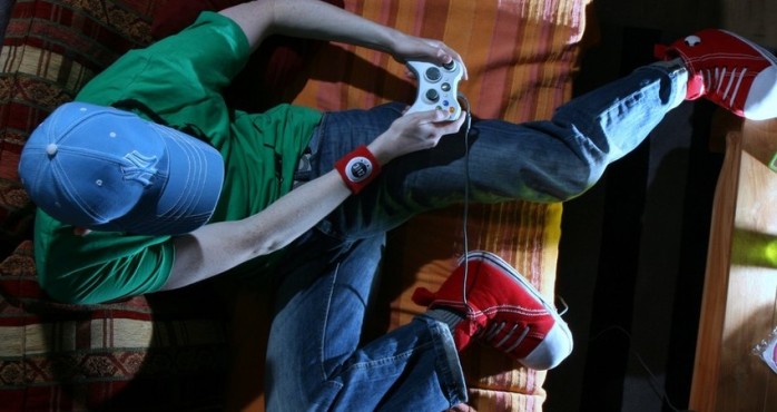 Su novia no lo dejaba jugar 