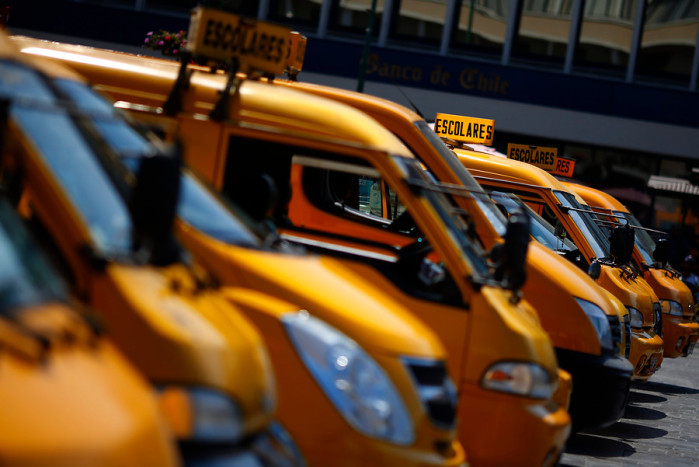 Angol: Detienen a chofer de furgón escolar por enviarle desnudos a menor de edad