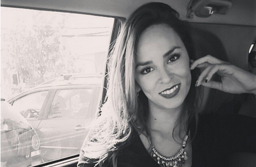 Jhendelyn Núñez revela su tonificada figura con ceñido bikini: Viajó a EEUU