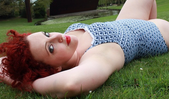 La certera respuesta de una mujer al tipo que la trató de “gorda” en Tinder