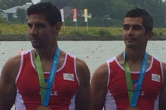 ¡Gran final! Dúo chileno de remo masculino se colgó el oro en Toronto 2015