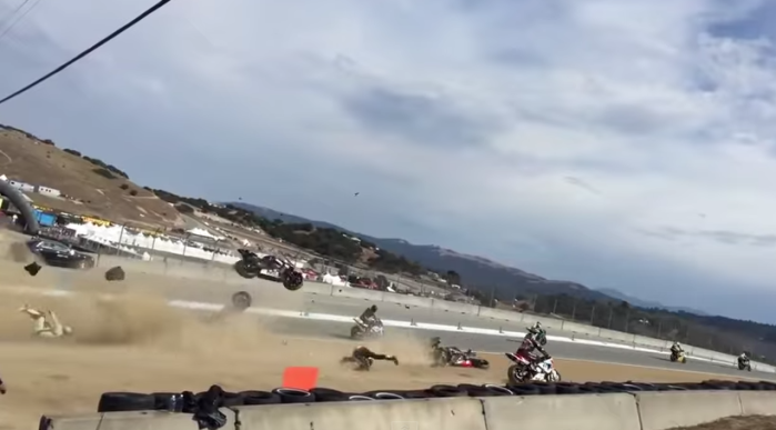 Violento accidente cobró la vida de 2 pilotos en competencia de motos en EEUU