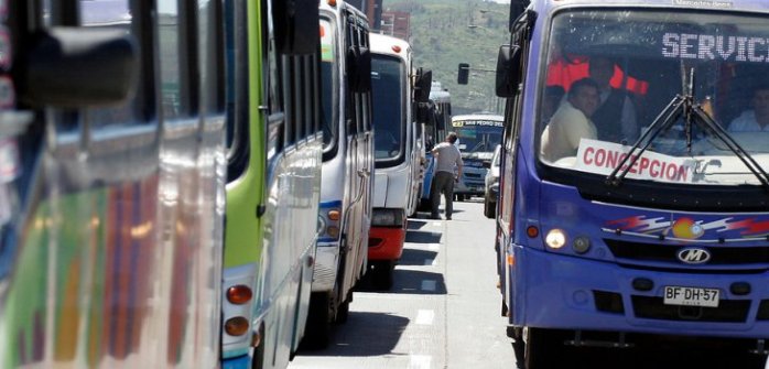 Deponen paro de buses Lota-Coronel: Dirigentes llegaron a acuerdo con las autoridades