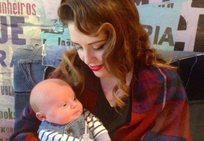 El tragicómico error que cometió una mamá recién bronceada con su bebé