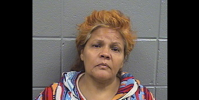 Mujer dejó que su hija de 13 años “conviviera” con sujeto de 41: Quedó embarazada