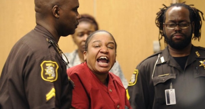 Mujer 'gringa' asesinó dos de sus hijos y los guardó en el congelador: Fue condenada