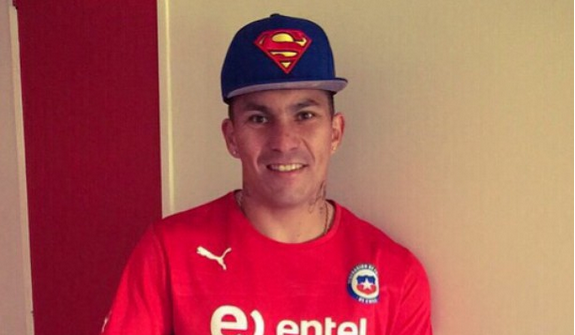 Gary Medel ahora es cantante: protagoniza pegajoso tema en su regreso a Chile