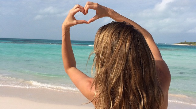 Gisele Bündchen habría llegado a una clínica luciendo insólito atuendo