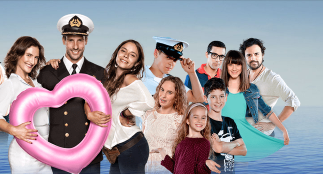 Con este colorido look jóvenes actrices de 