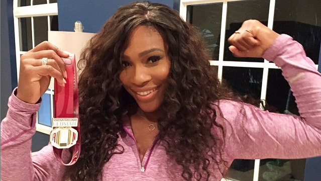 Serena Williams cede ante las críticas de tuiteros y asume desafío estético