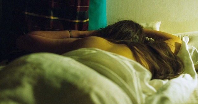 ¿Duermes con pijama?: 5 motivos por los que deberías dejar de usarlo