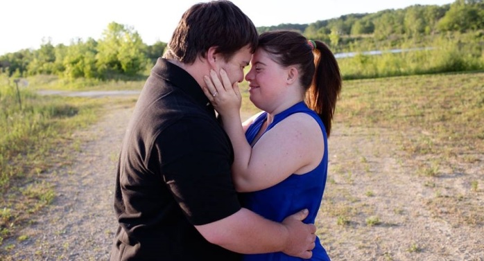 La bella carta de padre a su hija con Síndrome de Down en el día de su boda