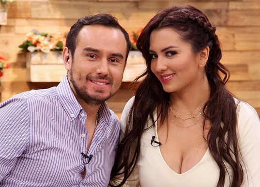 Musa de “Manos al Fuego” encendió Instagram con atrevida foto sobre la cama