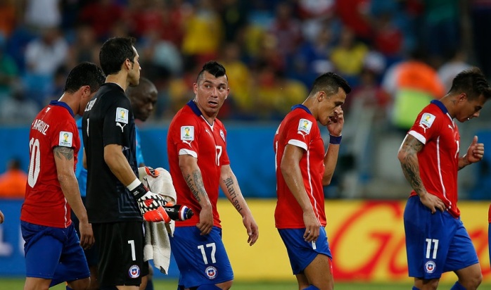 Sampaoli marginó a Claudio Bravo y Eduardo Vargas del amistoso frente a Paraguay