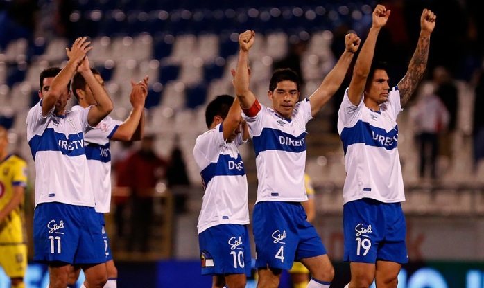 ¡Sexy arma secreta! La paraguaya que distraerá a la UC en Copa Sudamericana