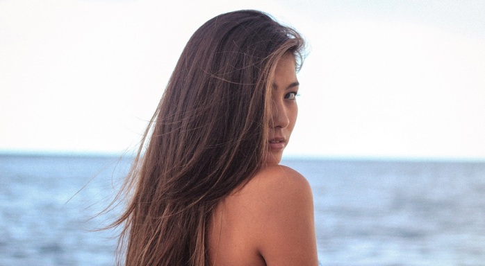 La colorida tendencia capilar que promete destronar a las trenzas playeras: Hair Tapestry