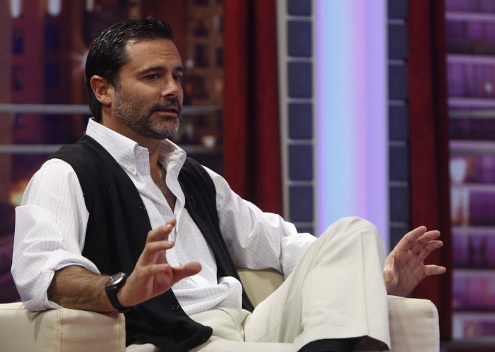 La radical decisión que tomó TVN sobre el estacionamiento de Felipe Camiroaga