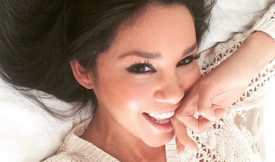 Mariuxi Domínguez reveló su esbelto “cuerpo de verano” con acalorada selfie