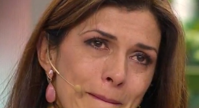 Ivette Vergara rompió en lágrimas tras emotiva despedida de su hijo: Se va a EEUU