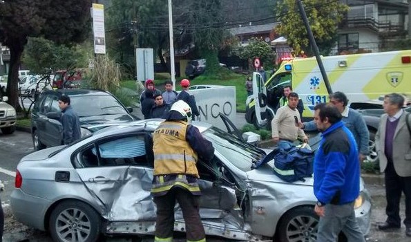 Chiguayante: Mujer de 66 años murió tras triple colisión en cruce de Lonco