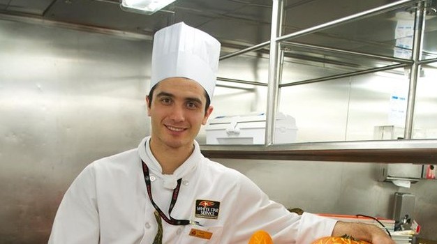 Caída de chileno desde crucero Queen Mary 2: Testigos afirma que consumió alcohol