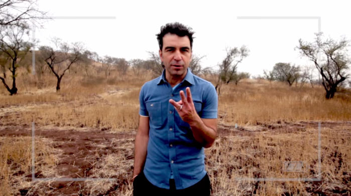 Con pícara foto luciendo su 