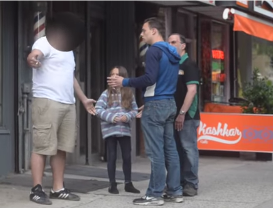 Experimento social permite desenmascarar a un pedófilo