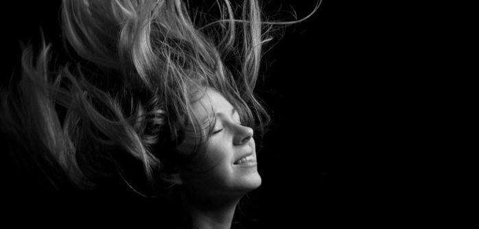 El “pelo de arcoíris” es pasado: Esta es la nueva moda capilar de la primavera